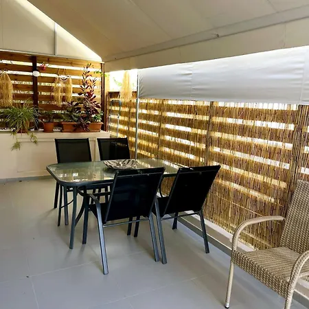 Olenas Modern *