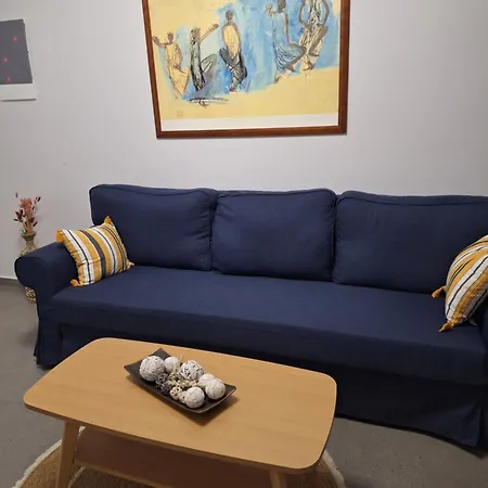 Olenas Modern Néa Alikarnassós
